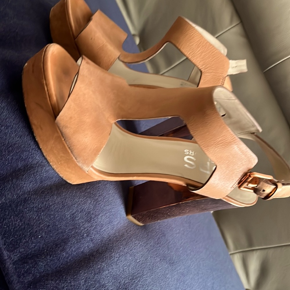 Great heels to go out on the town copper heal